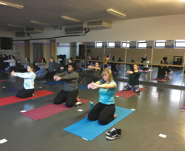 Students find meditation, yoga an escape from stress